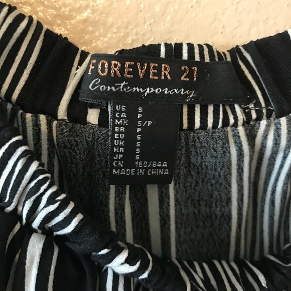 Off the shoulder dress - Picture 2 of 2